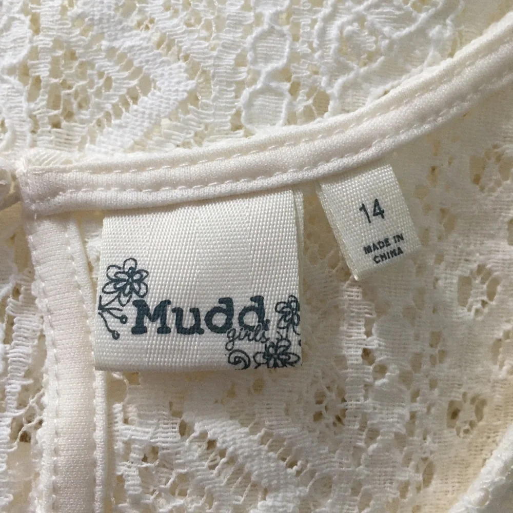 White tunic top - Picture 6 of 8